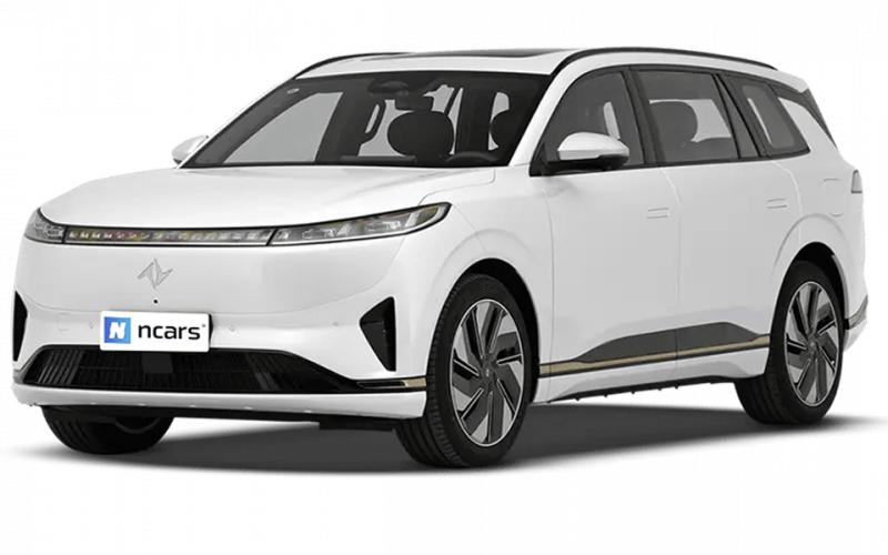 Dongfeng eπ008