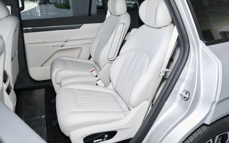 Dongfeng eπ008 фото задній диван