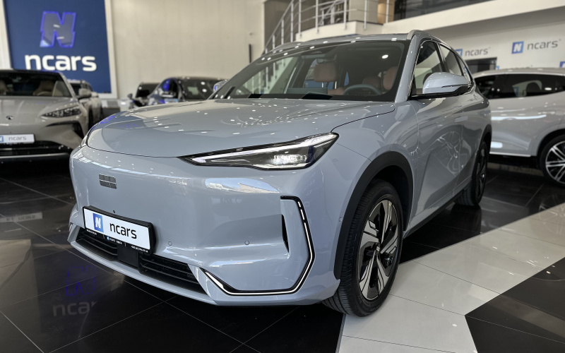 Geely Galaxy E5 фото спереду