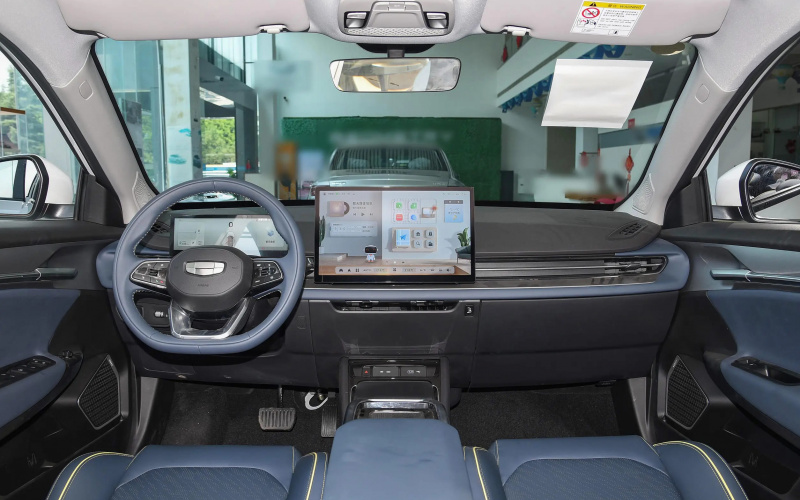 Geely G6 фото салона