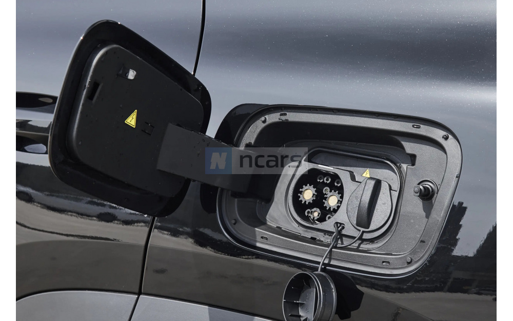 Galaxy M7 PHEV - 14