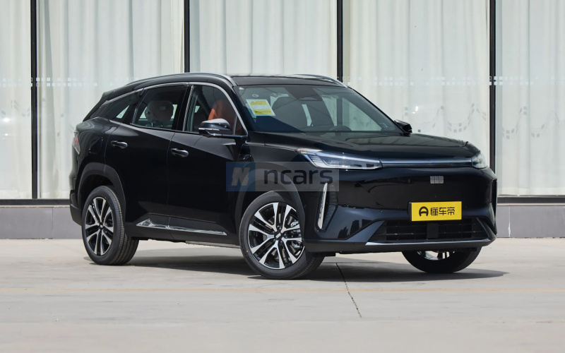 Geely Galaxy M7 PHEV фото салону
