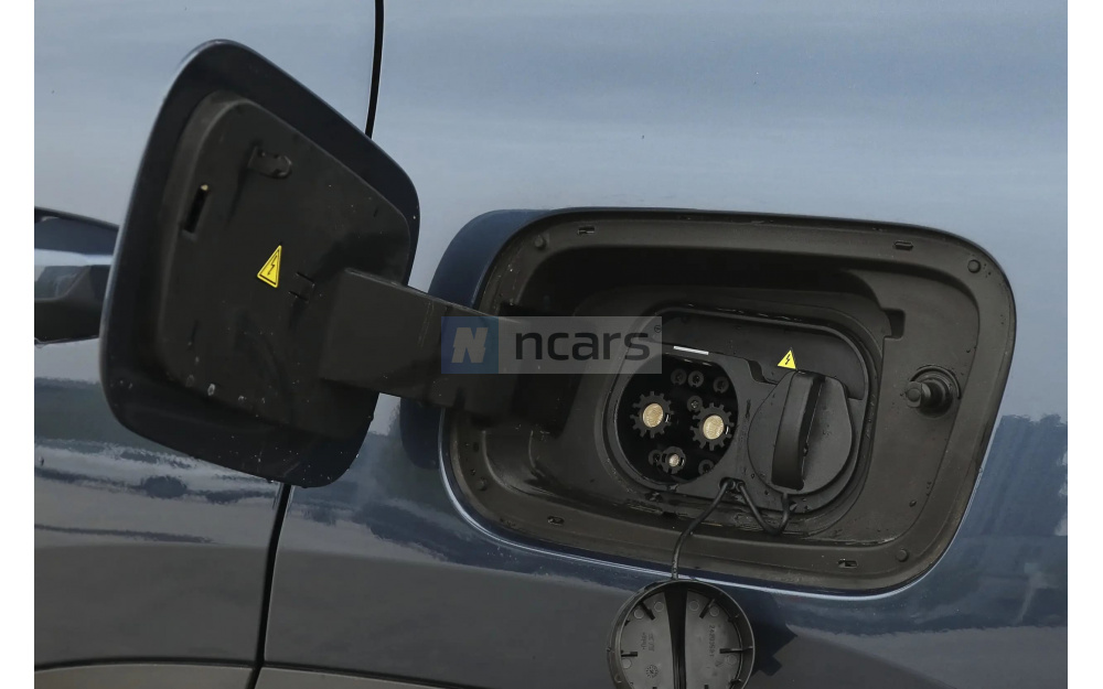 Galaxy M7 PHEV - 14