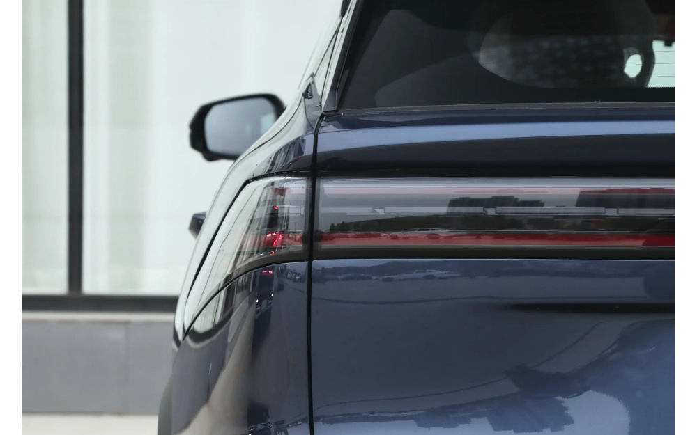 Galaxy M7 PHEV - 11