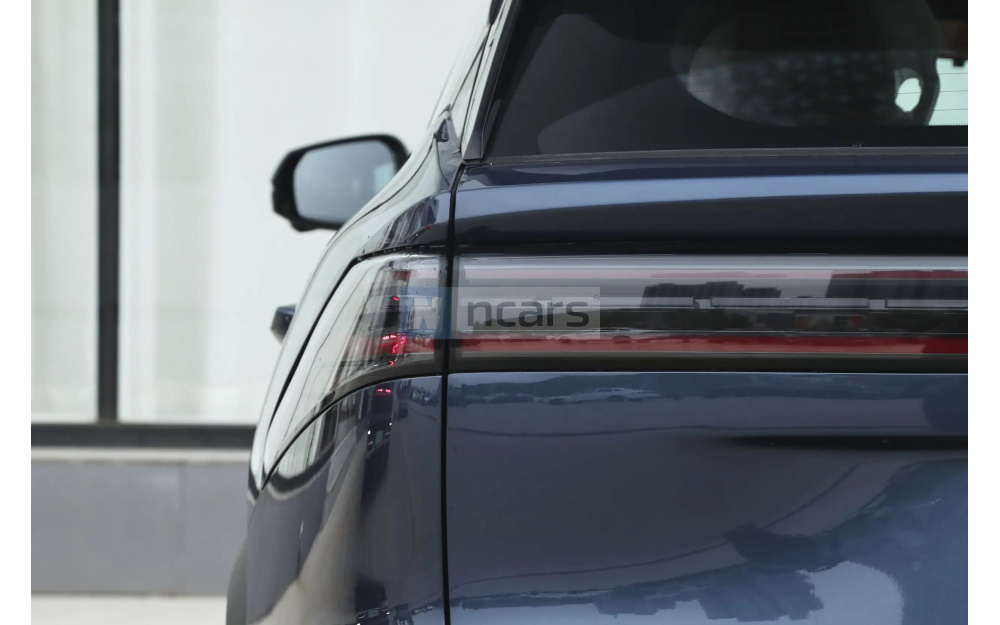 Galaxy M7 PHEV - 11
