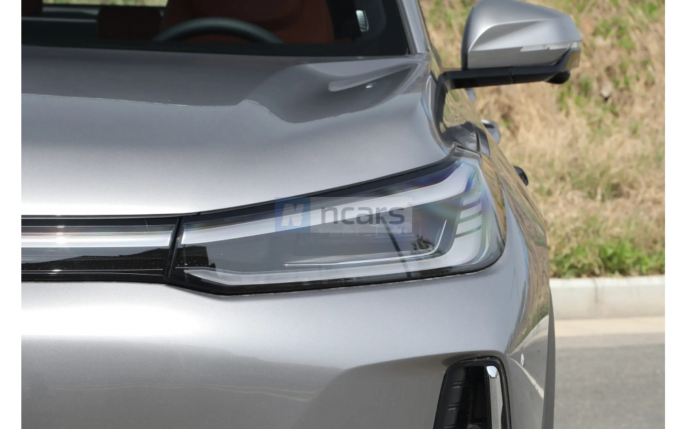 Galaxy M7 PHEV - 10