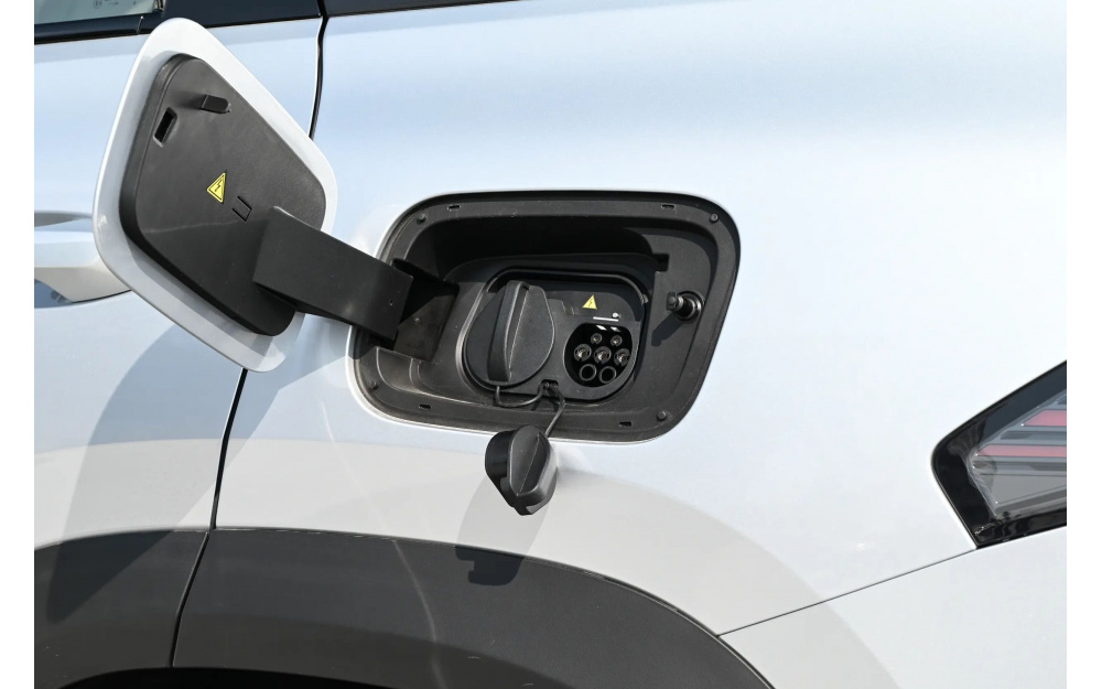 Galaxy M7 PHEV - 15