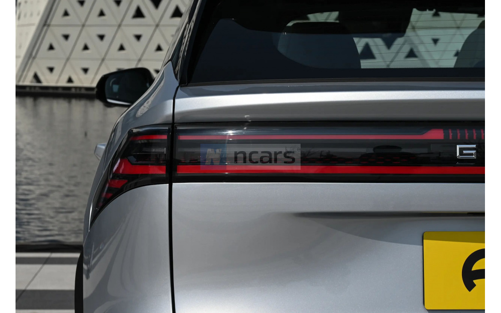 Galaxy M7 PHEV - 11