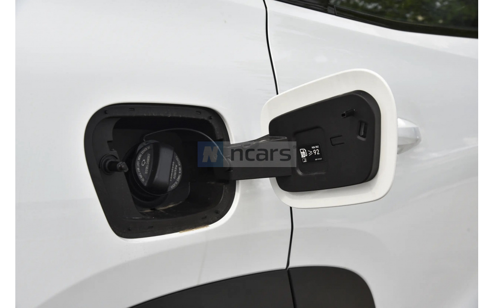 Galaxy M7 PHEV - 13