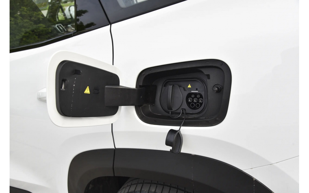 Galaxy M7 PHEV - 15