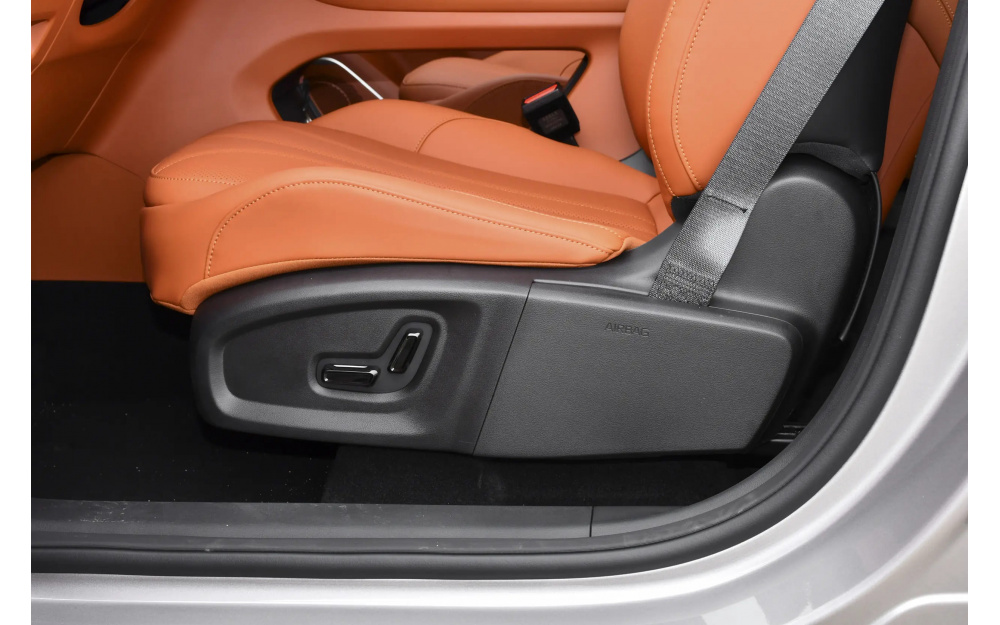 Galaxy M7 PHEV - 25