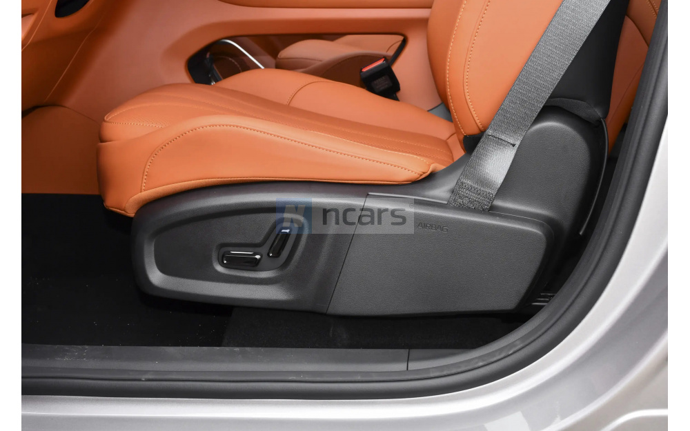 Galaxy M7 PHEV - 24