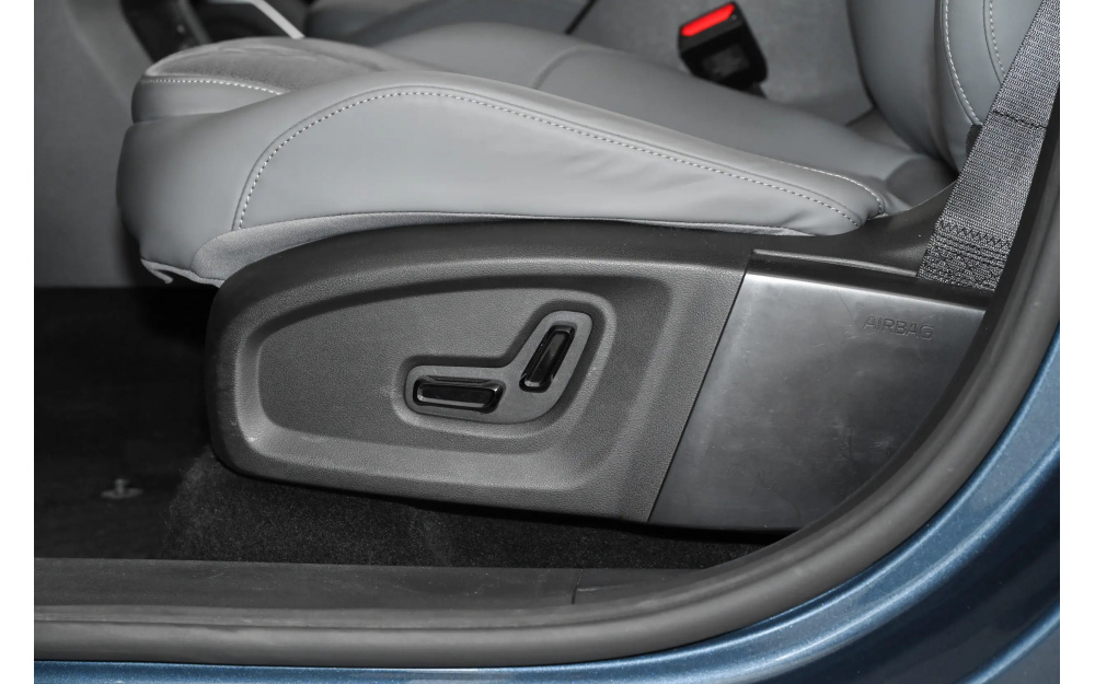 Galaxy M7 PHEV - 25