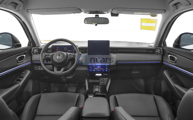 Honda  e:NS1 фото салону