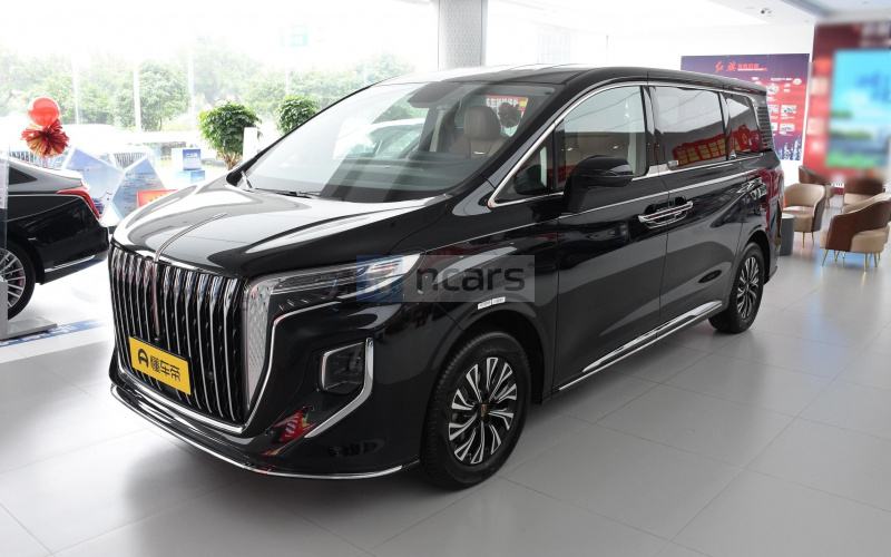 Hongqi HQ9 фото спереду