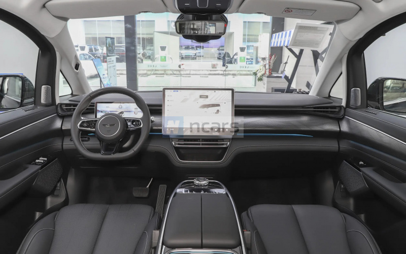 LEVC L380  фото салону