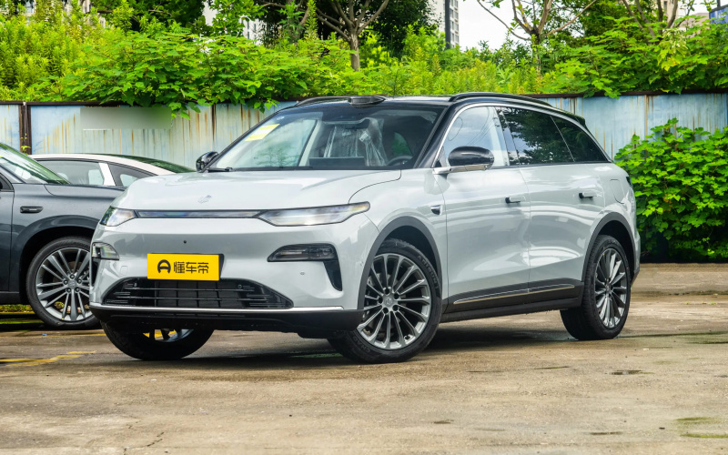 Leap Motor C11 DM фото спереду