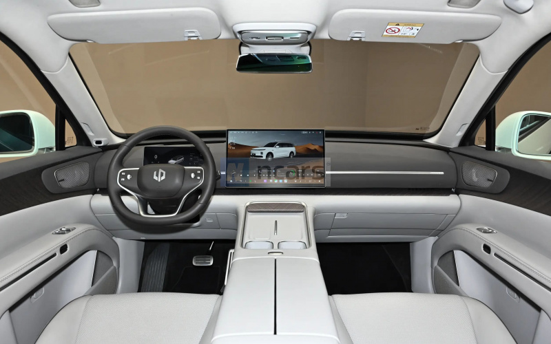 Leap Motor D19 EV фото салону