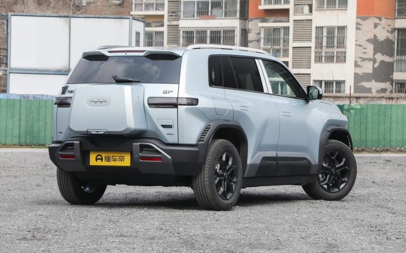 Leopard 3 2026 фото со стороны