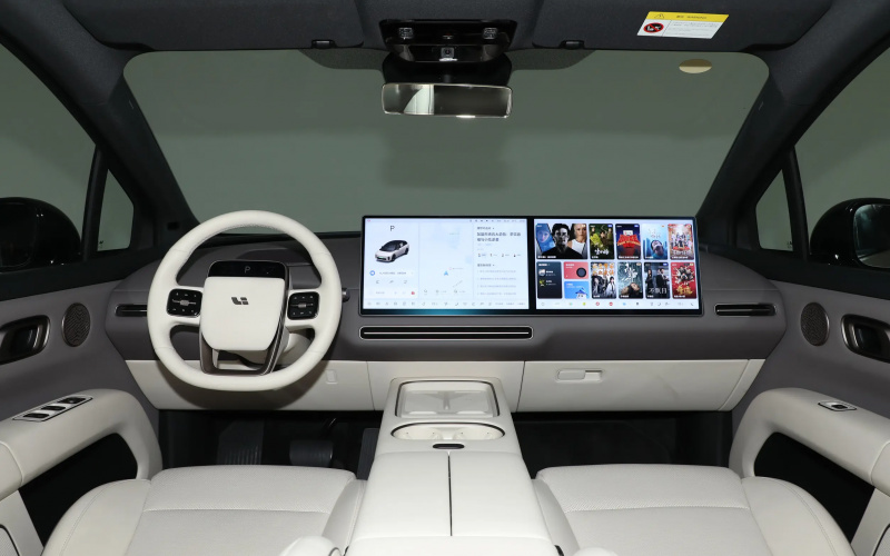 Li i6 фото салону