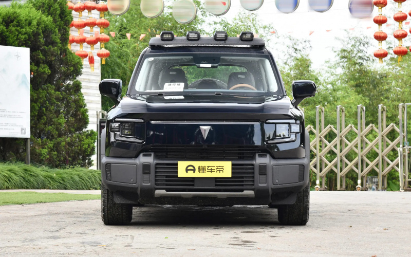 Deepal G318 фото со стороны
