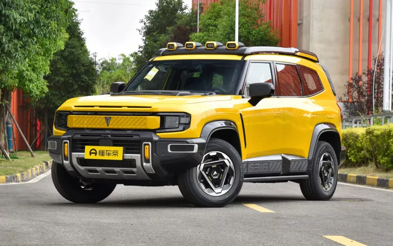 Deepal G318 фото спереду