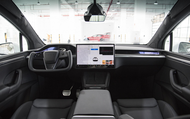 Tesla Model X фото салону