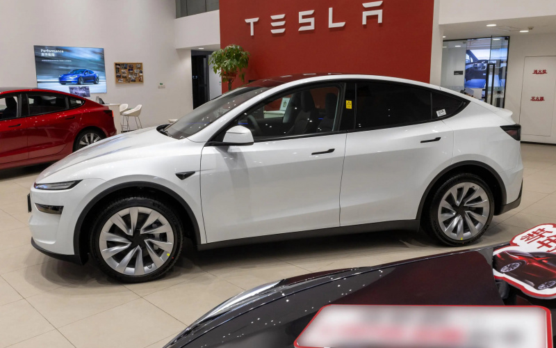 Tesla Model Y фото задний диван
