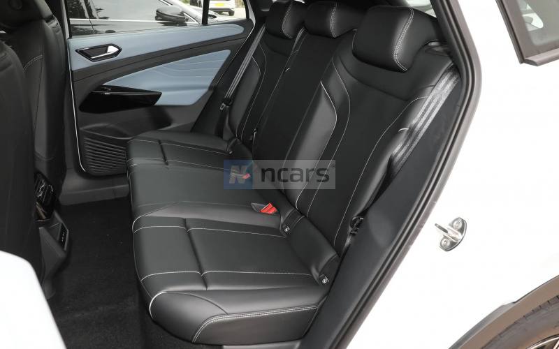 Volkswagen ID.4 X фото задній диван