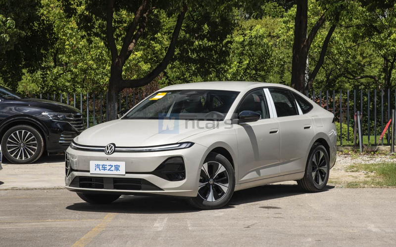 Volkswagen ID.ERA 5S фото спереду