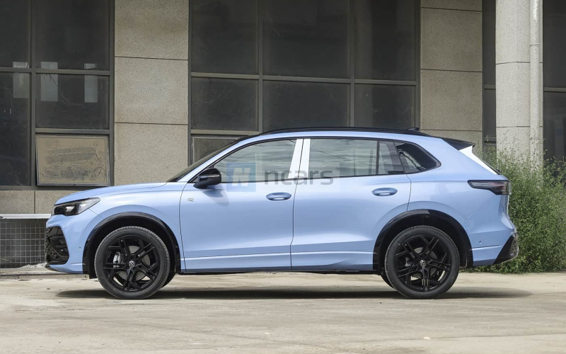 Volkswagen Tiguan L Pro фото задній диван