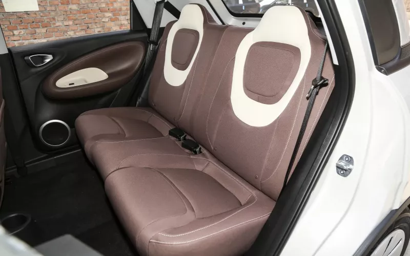 Wuling Bingo фото задній диван