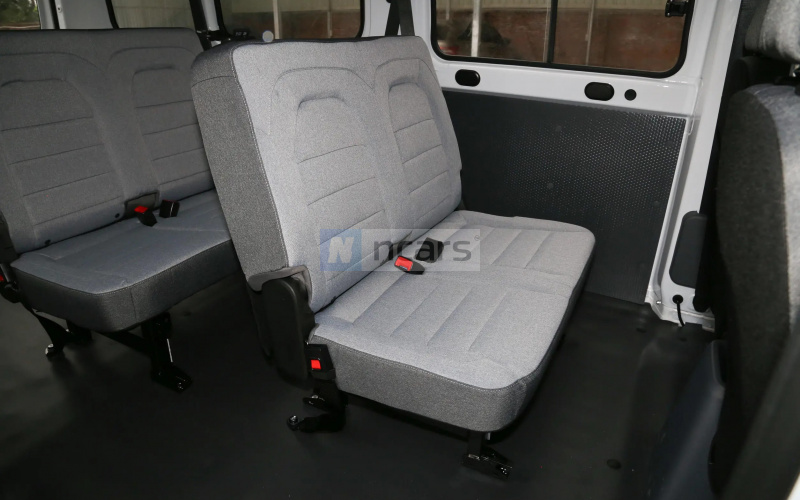 Wuling Yangguang фото задній диван