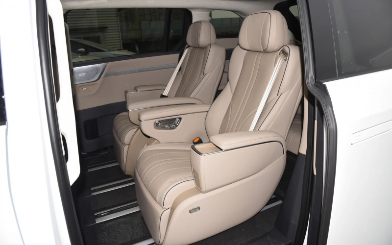 X-Peng X9 PHEV фото задній диван