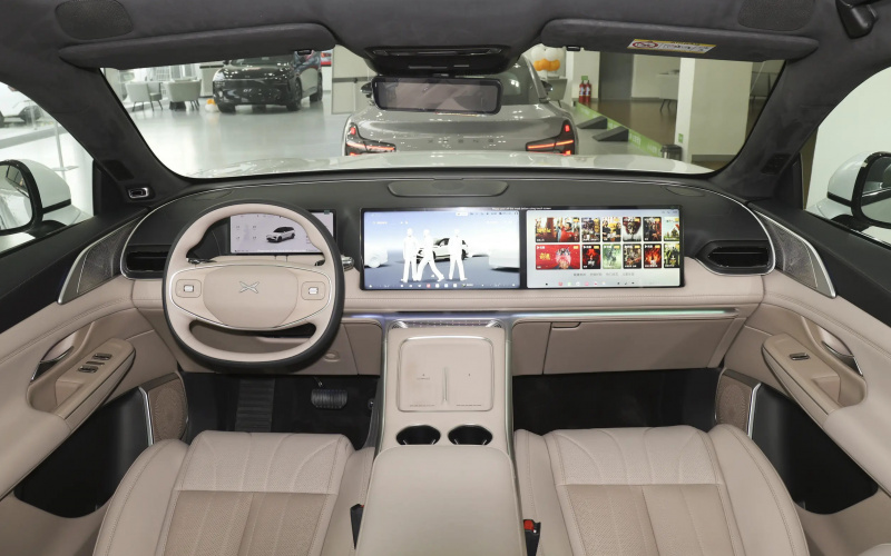 X-Peng G9 фото салону
