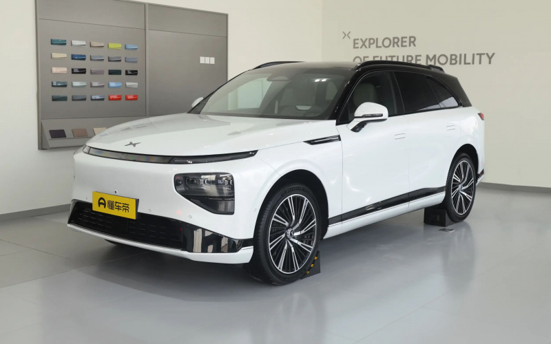 X-Peng G9 фото спереду