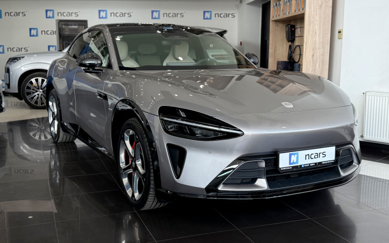 Xiaomi YU7 фото салона