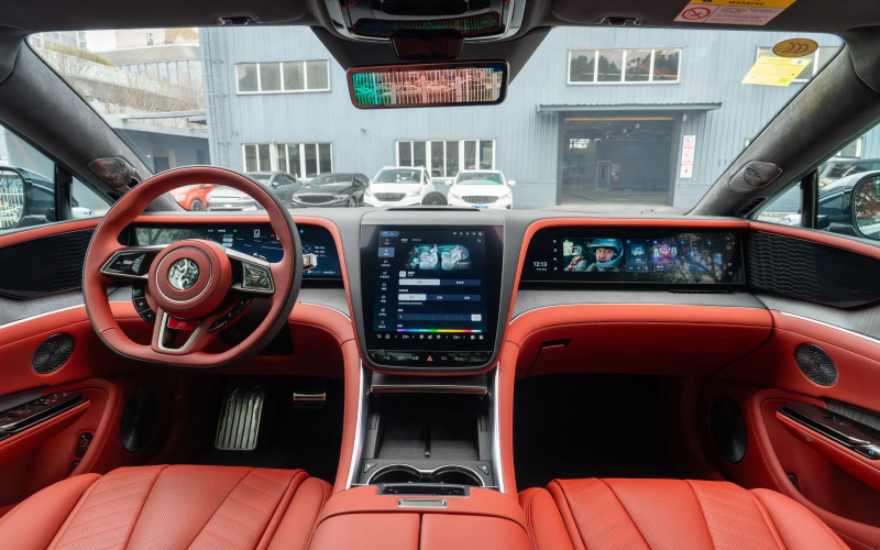 Yangwang U7 2026 фото салону