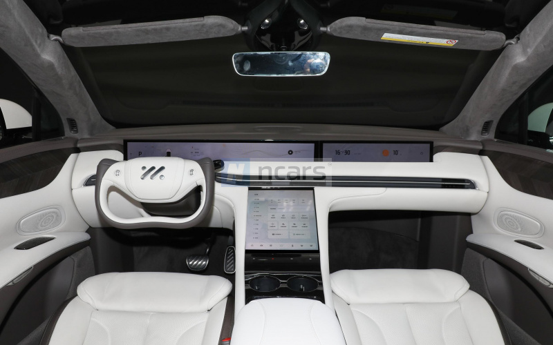 Im Motors LS7 фото салону
