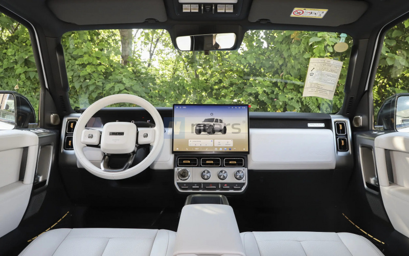 iCAR V23 фото салону