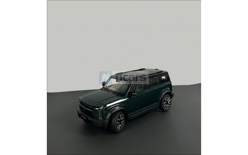 Модель 1:18 iCAR 03