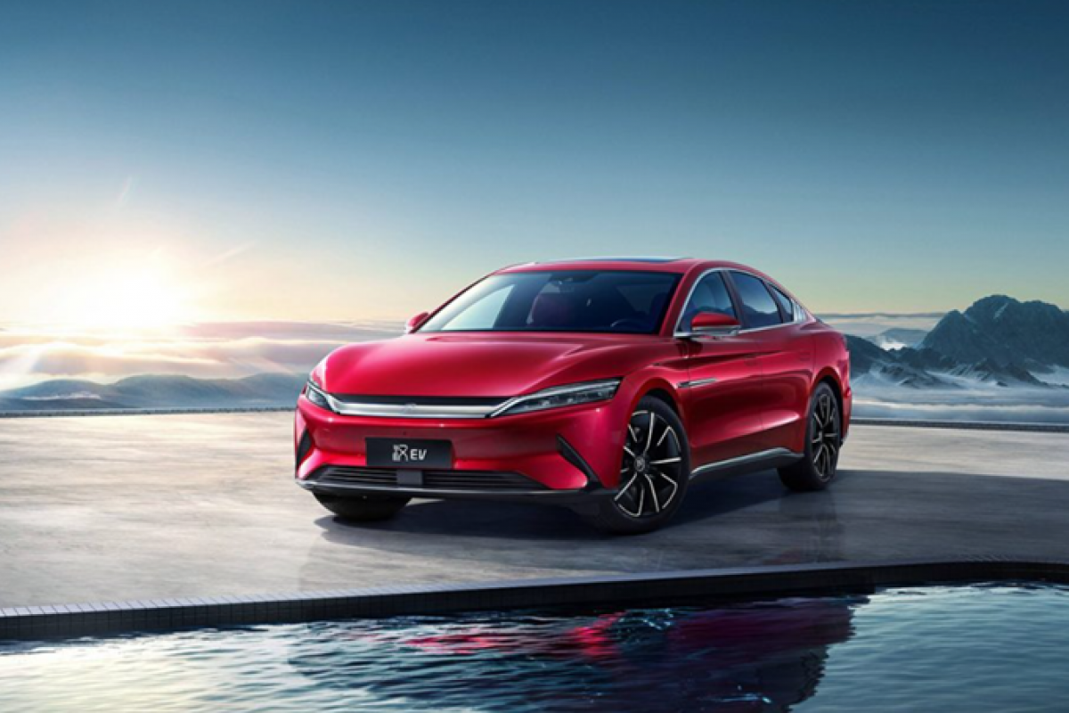 Чому китайський автопром перемагає європейський на ринку України: причини успіху