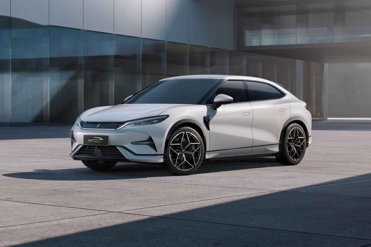 BYD Song L - елегантний кросовер зі спортивним характером