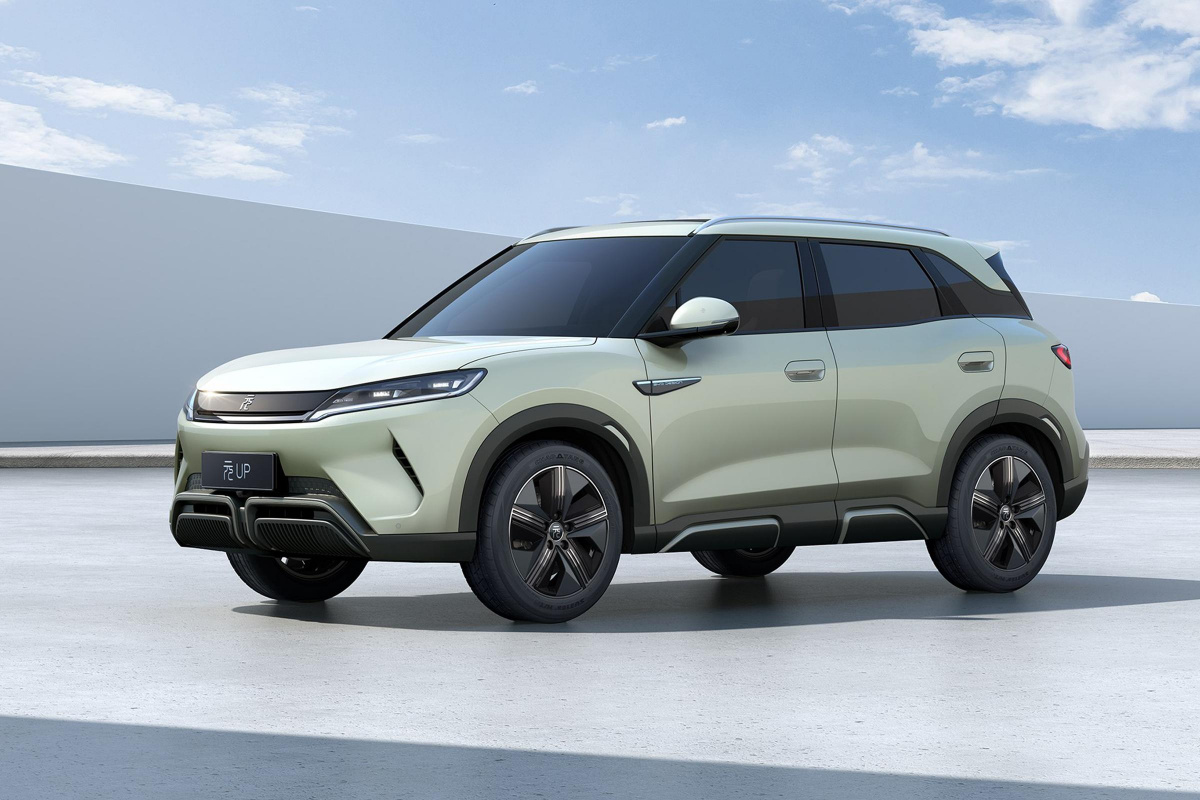 BYD Yuan Up – стильний джентльмен з бюджетного сегмента